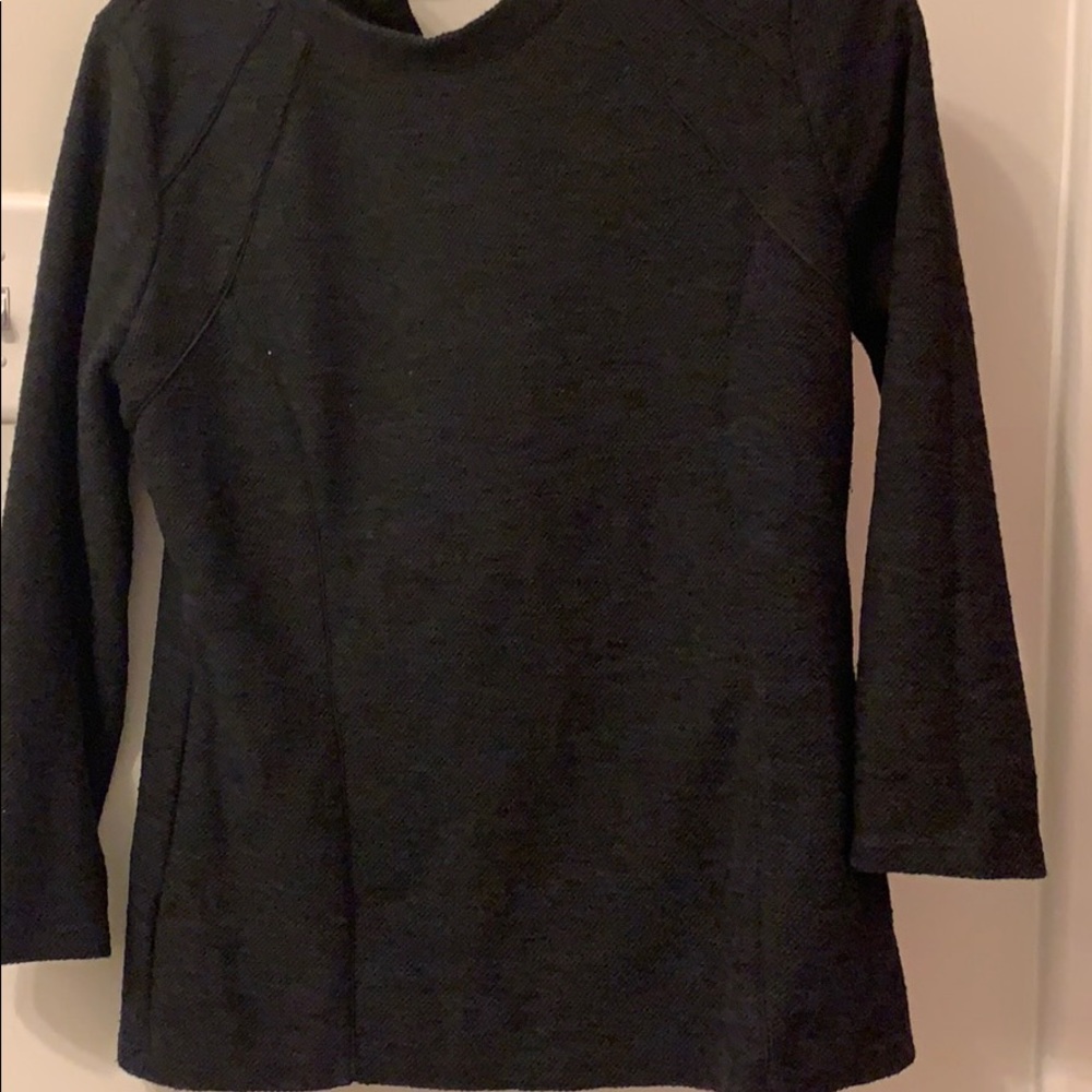 Anne Taylor fitted knot top